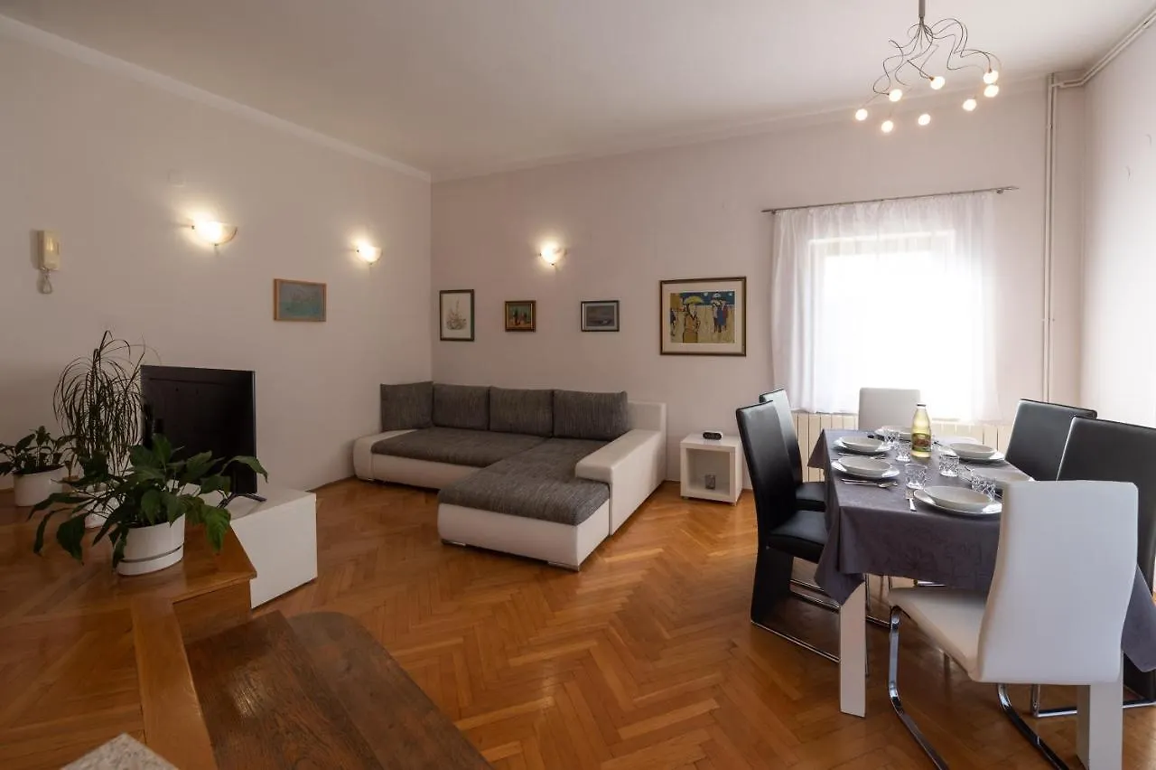 Apartment Lara Lovran Croatia